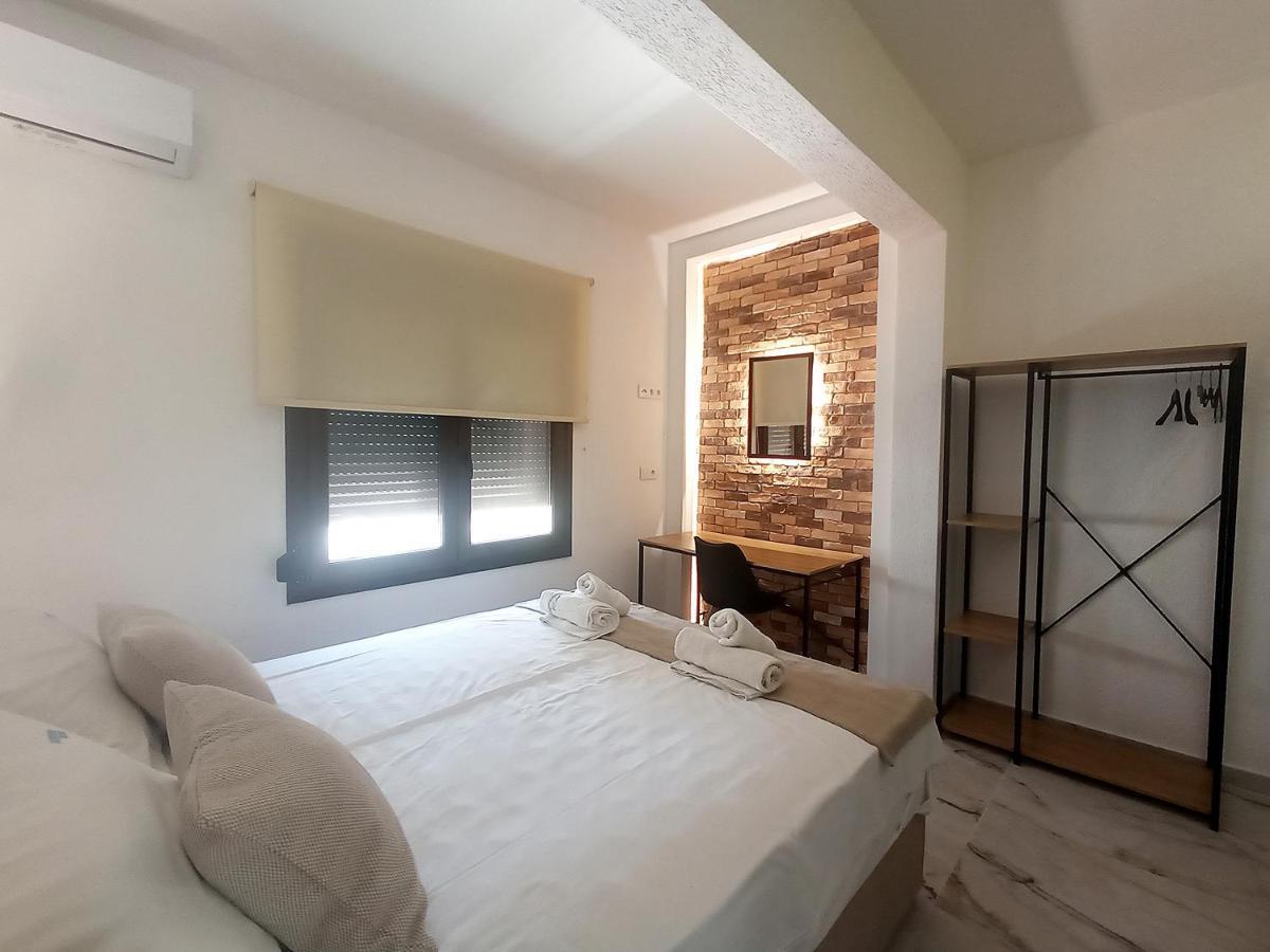 Salonikiou Beach Apartments Akti Salonikiou Luaran gambar