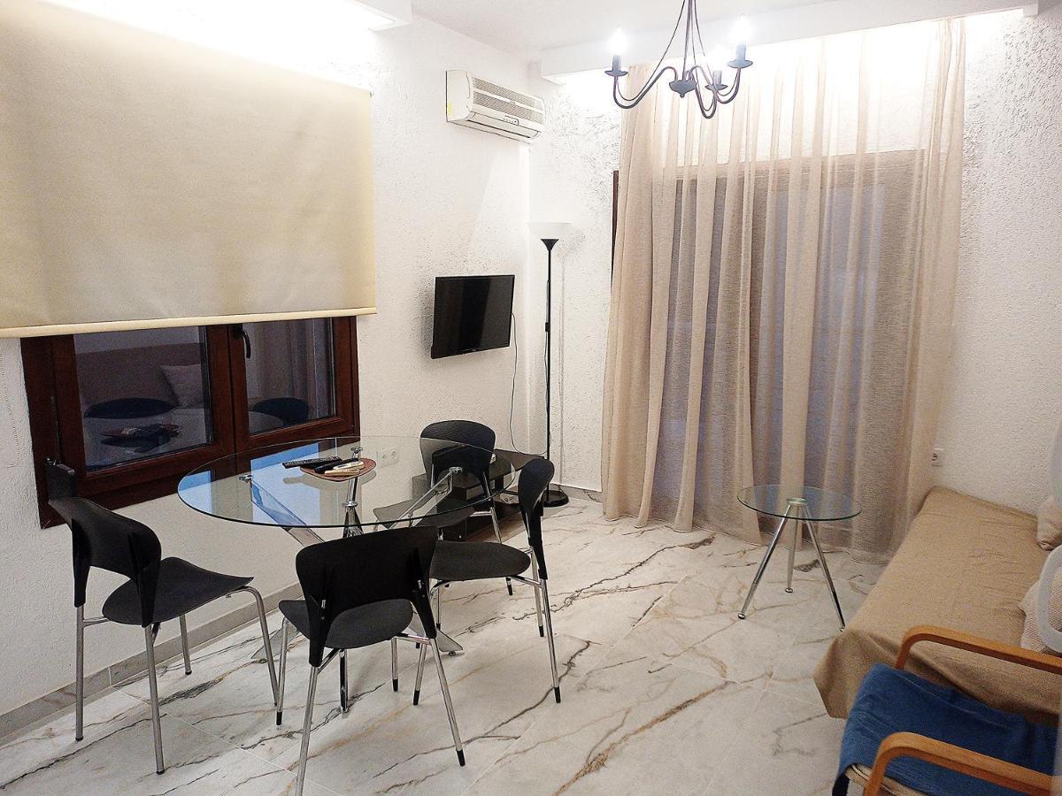 Salonikiou Beach Apartments Akti Salonikiou Luaran gambar