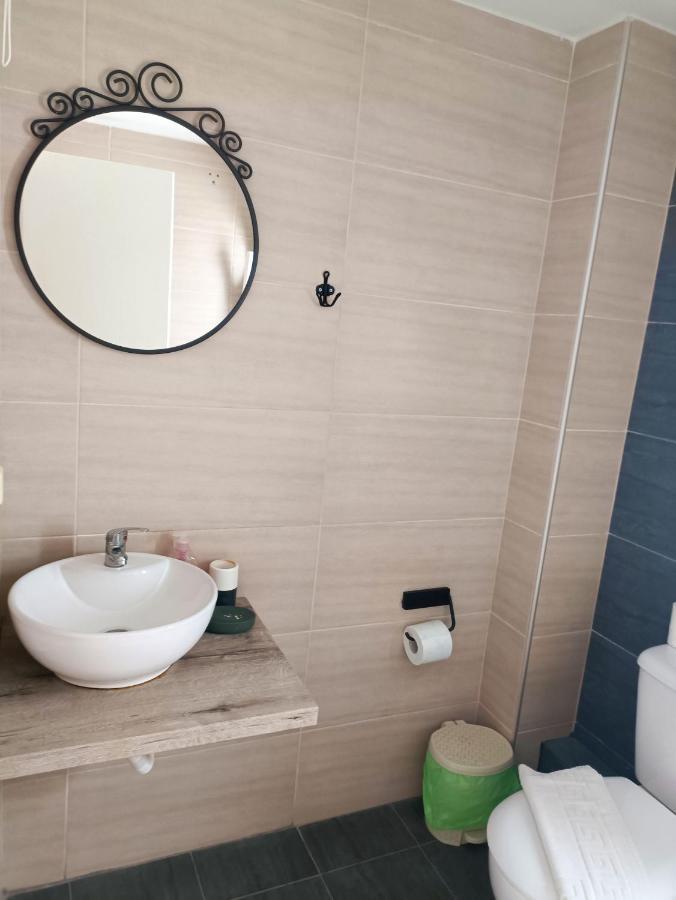 Salonikiou Beach Apartments Akti Salonikiou Luaran gambar