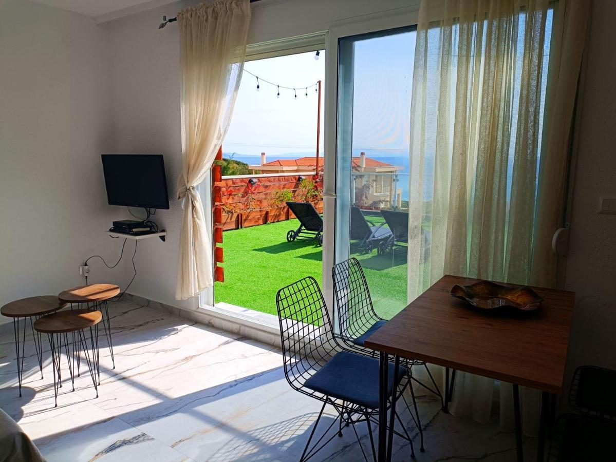 Salonikiou Beach Apartments Akti Salonikiou Luaran gambar