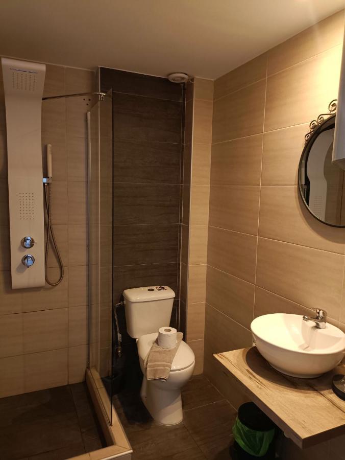 Salonikiou Beach Apartments Akti Salonikiou Luaran gambar