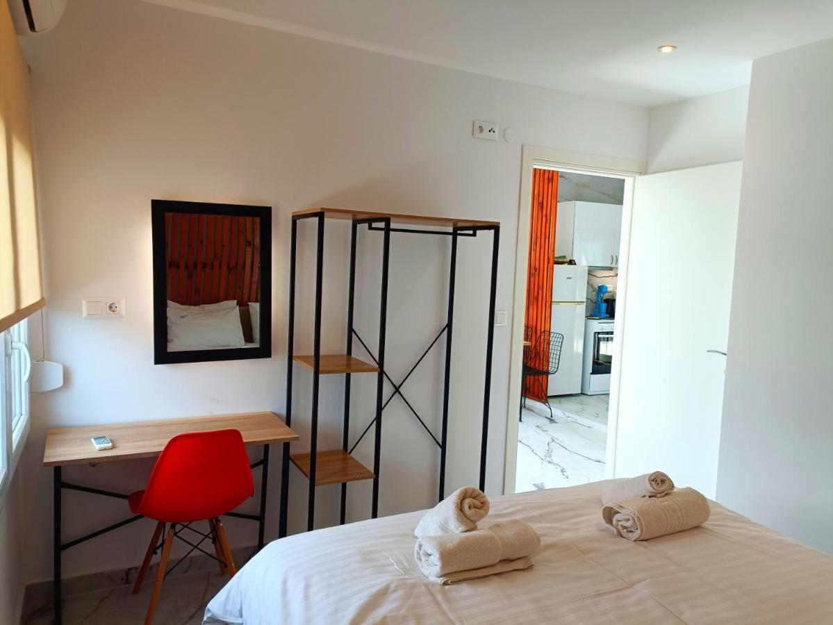 Salonikiou Beach Apartments Akti Salonikiou Luaran gambar